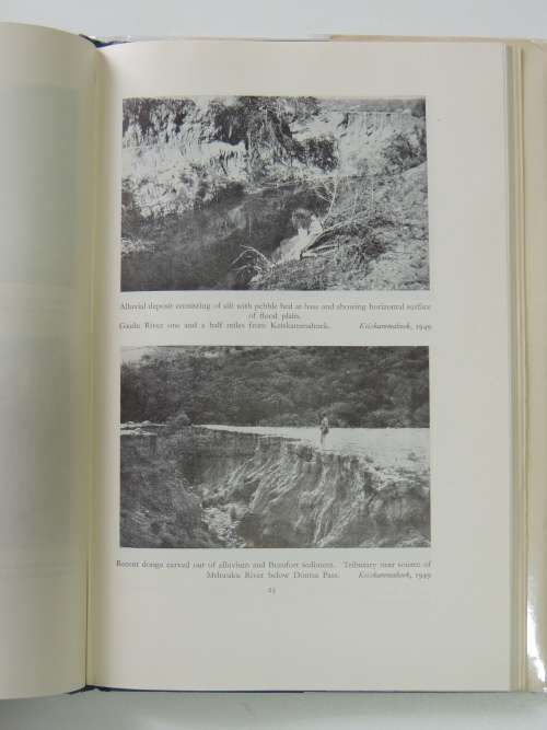 The Natural History of the Keiskammahoek District, Volume 1 - Edgar D. Mountain. J. V. L. Rennie.
