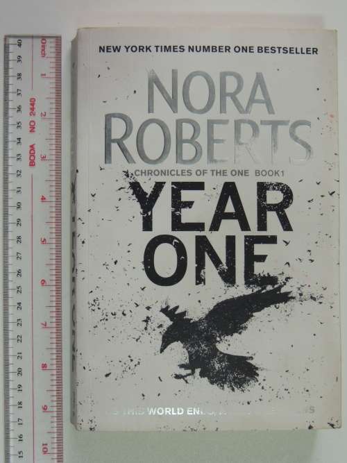Year One: Chronicles of The One Book 1 - Nora Roberts