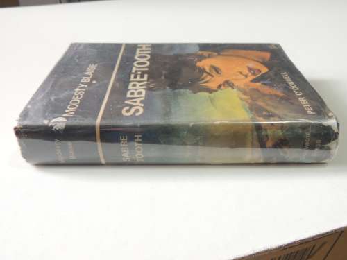 Sabre-Tooth - The Modesty Blaise Series - First Edition 1966 - Peter O`Donnell