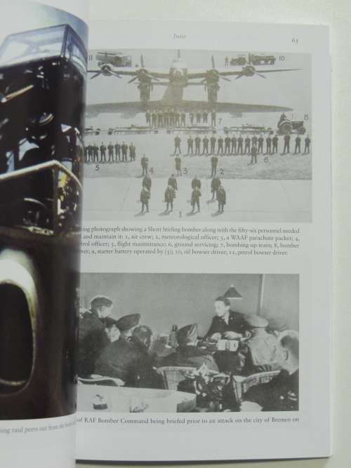 1942 The Second World War In The Air In Photographs - L. Archand