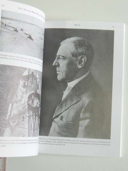 1917 The First World War At Sea In Photographs - Phil Carradice