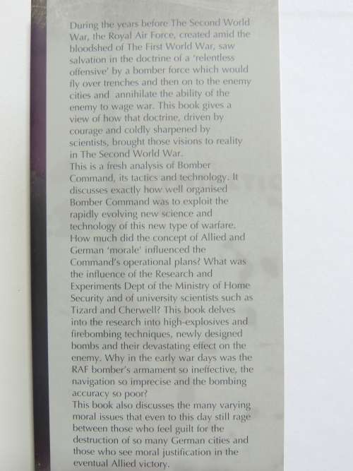 The Relentless Offensive War and Bomber Command 1939 - 1945 - Roy Irons