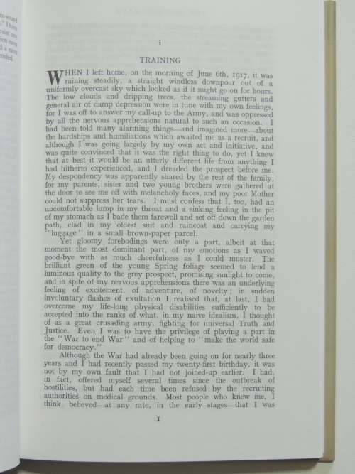 The Distant Drum  A Memoir of a Guardsman in the the Great War - F.E. Noakes