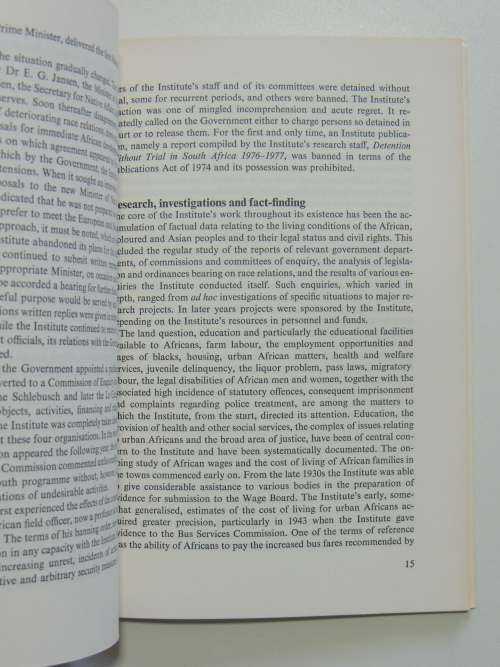 The South African Institute of Race Relations 1229 -1979 A Short History - Ellen Hellman