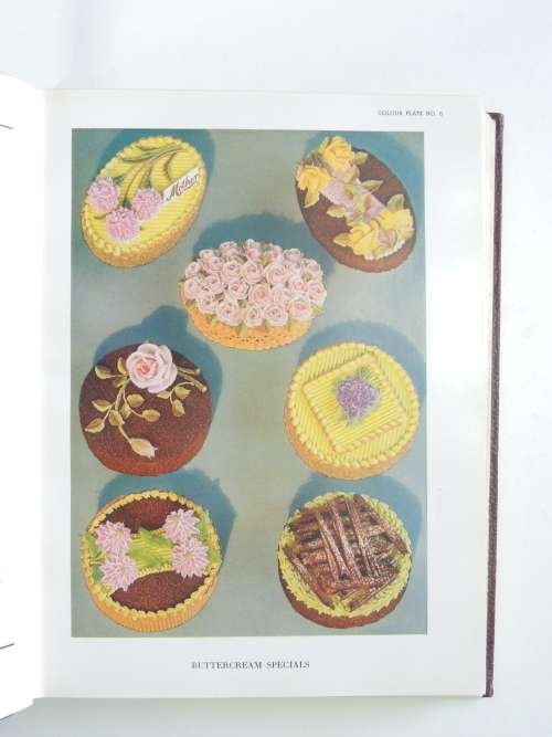 Lambeth Method of Cake Decoration and Practical Pastries - Joseph Lambeth