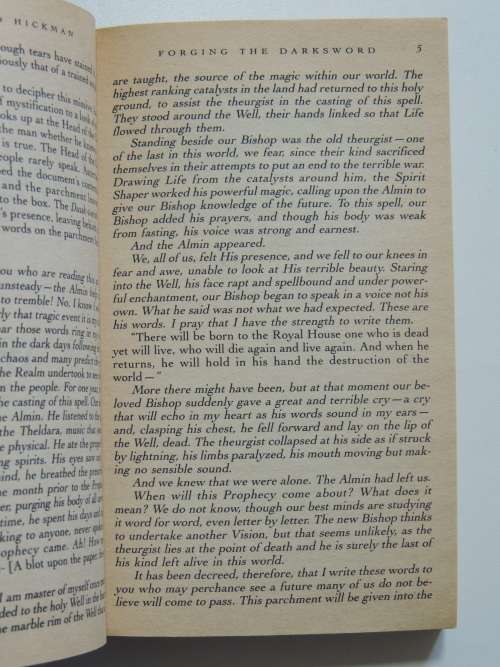 Forging the Darksword - The Darksword Trilogy Volume 1 - Margaret Weiss and Tracy Hicks