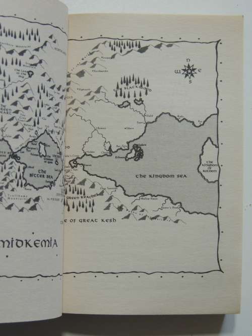 Krondor: The Betrayal - Riftwar Legacy Book 1 - Raymond E Feist