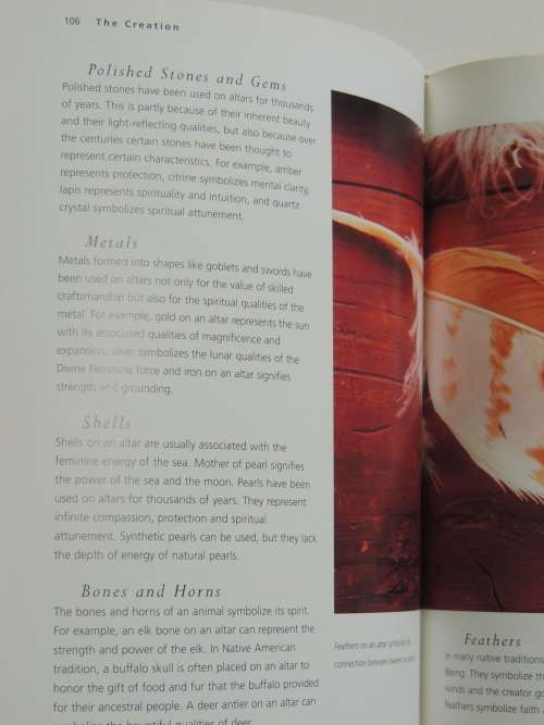 Altars - Bringing Sacred Shrines Into Your Sacred Space - Denise Linn