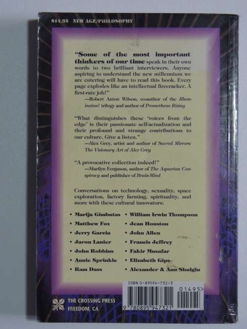 Voices from the Edge - David J Brown, Rebecca McClen Novick