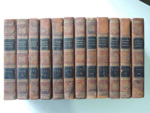 The History of the Decline and Fall of the Roman Empire in 12 Volumes. (1815) - Edward Gibbon