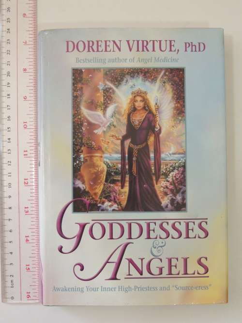 Goddesses & Angels - Awakening Your Inner High-Priestess & `Source-eress` - Doreen Virtue Hard Cover