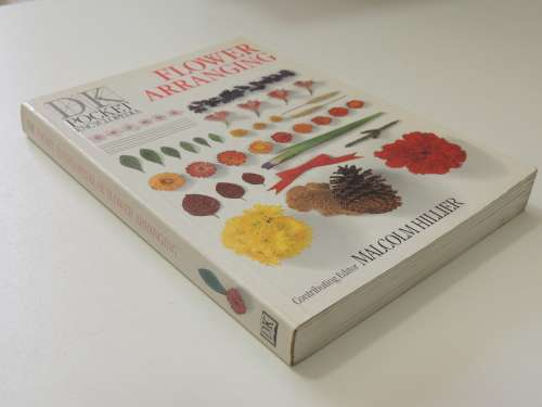 Flower Arranging - Pocket Encyclopedia - Ed. Malcolm Hillier