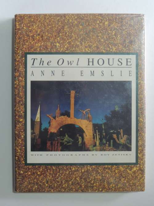 The Owl House: First Edition  - Anne Emslie