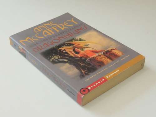 Dragondrums - Vol 3 of Harper Hall Trilogy - Anne McCaffrey