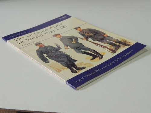 Osprey Men-At-Arms Series: The German Army In World War 1 (2) 1915 - 17 - Nigel Thomas