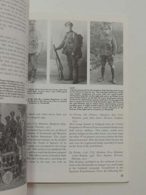 Osprey Men-At-Arms Series:  The British Army 1914 - 18 - D S V Fosten and R J Marrion