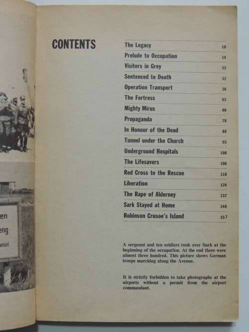 Hitler`s Fotress Islands - Germany`s Occupation of the Channel Islands - Carel Toms