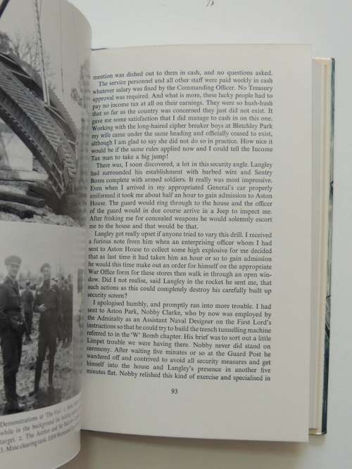 Winston Churchill`s Toyshop - Stuart Macrae