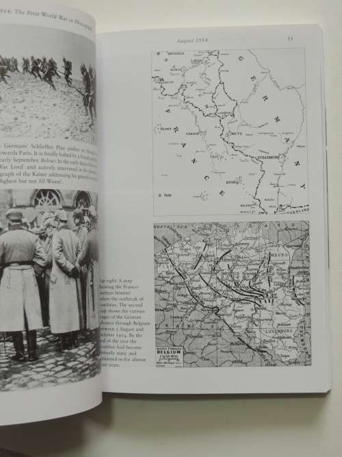 The First World War In Pohotographs 1916 A War Of Attrition - John Christopher, Campbell McCutcheon