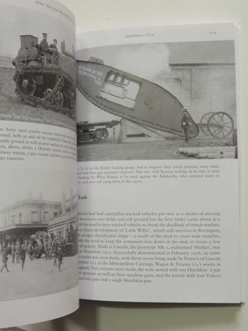 The First World War In Pohotographs 1914 Over By Christmas - John Christopher, Campbell McCutcheon