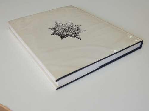 Badges Of The Worcestershire Regiment - R.W. Bennet