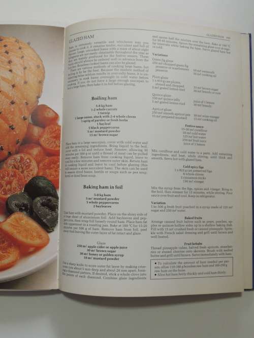 The South African All-Colour Meat Cookbook - Sannie Smit