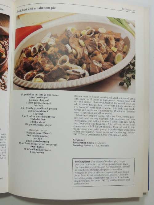 The South African All-Colour Meat Cookbook - Sannie Smit