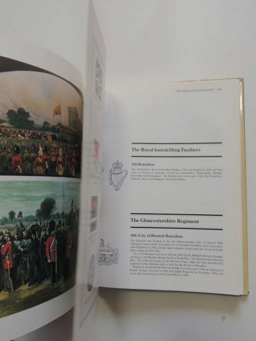 The Territorial Battalions  A Pictorial History 1859 - 1985 - Ray Westlake