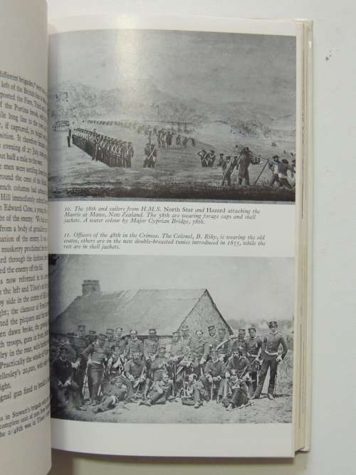 The Northhamptonshire Regiment (The 48th/58th Regiment of Foot) - Michael Barthorp
