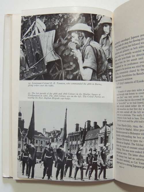 The Northhamptonshire Regiment (The 48th/58th Regiment of Foot) - Michael Barthorp