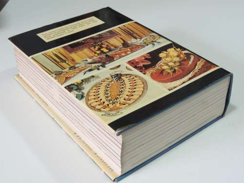 Buffets and Receptions - 1983 4th Ed. - P Mengelatte, W Bickel, A Abelanet