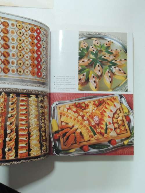 Buffets and Receptions - 1983 4th Ed. - P Mengelatte, W Bickel, A Abelanet