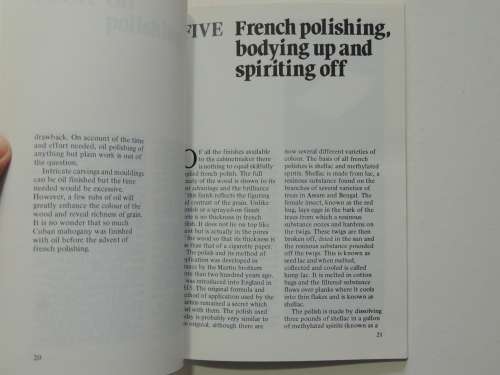 Woodworker Manual Of Finishing And Polishing 2nd Edition - Charles D. Cliffe