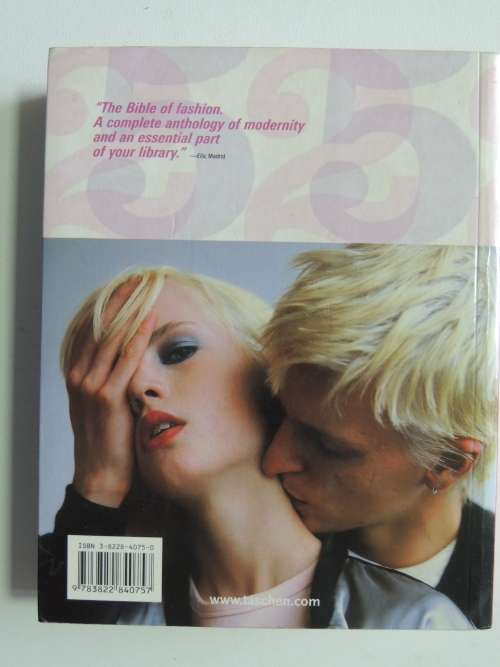 Fashion Now- i-D Selrcts the World`s 150 Most Important Designers-ED. Terry Jones, A Mair