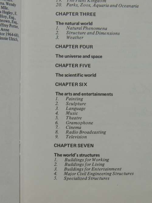 THE GUINNESS BOOK OF RECORDS SOUTHERN AFRICAN EDITION 1972Editors & Compilers by Eric Rosenthal...