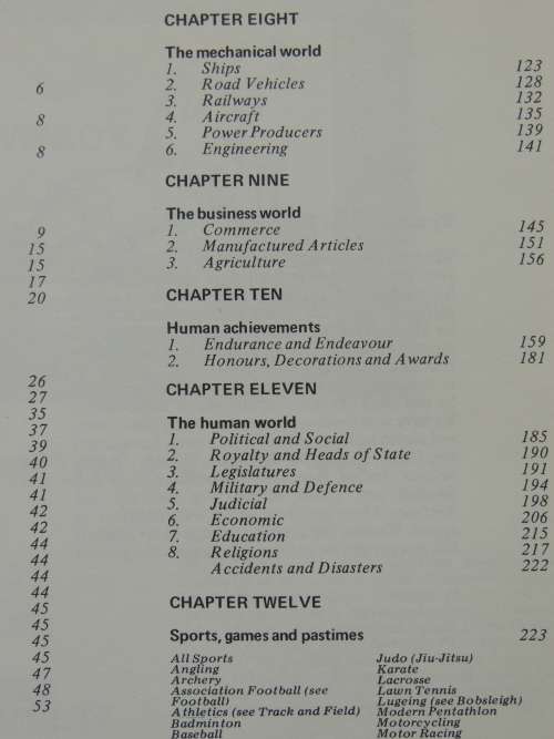 THE GUINNESS BOOK OF RECORDS SOUTHERN AFRICAN EDITION 1972Editors & Compilers by Eric Rosenthal...