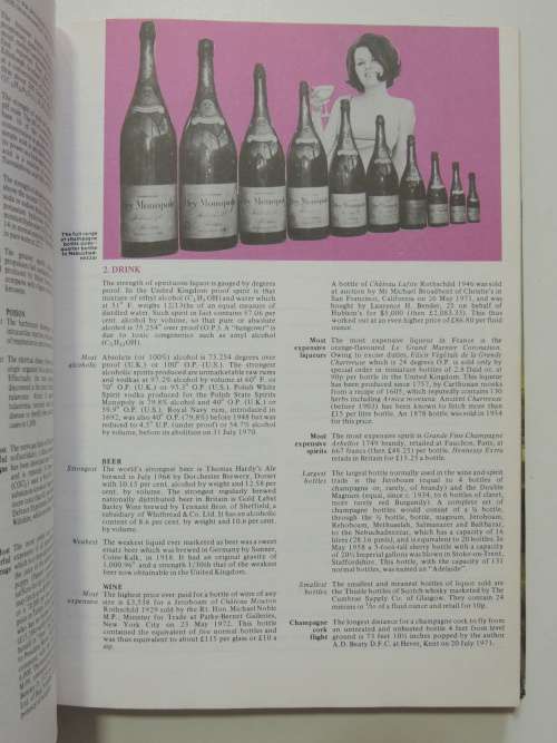 THE GUINNESS BOOK OF RECORDS SOUTHERN AFRICAN EDITION 1972Editors & Compilers by Eric Rosenthal...