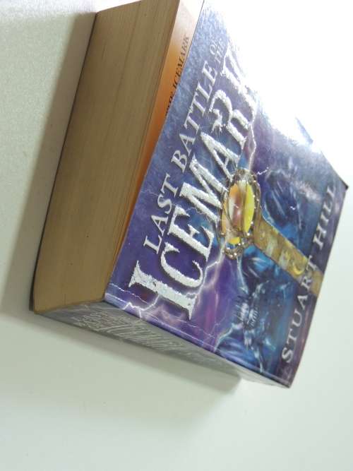 Last Battle of the Icemark - Stuart Hill