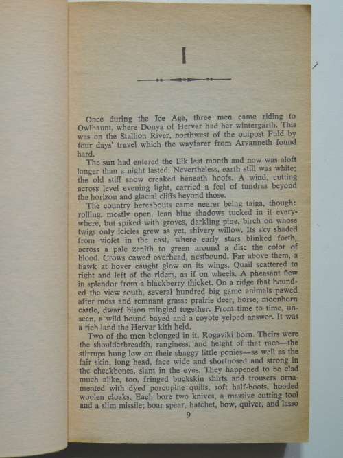 The Winter of the World, The Queen of Drakness and Other Stories - Poul Anderson
