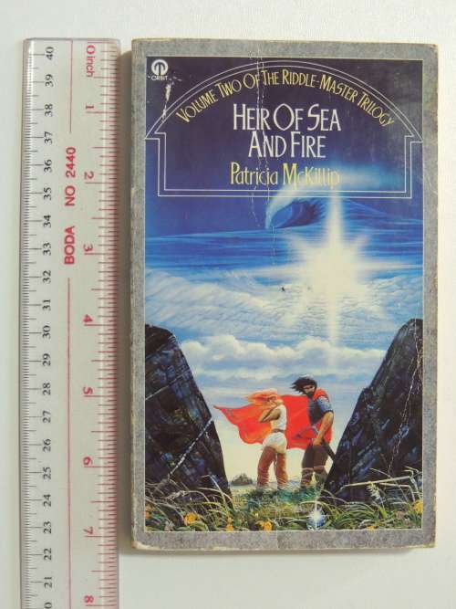 Heir of Sea and Fire Vol 2 of the Riddle-Master Trilogy - Patrica McKillip