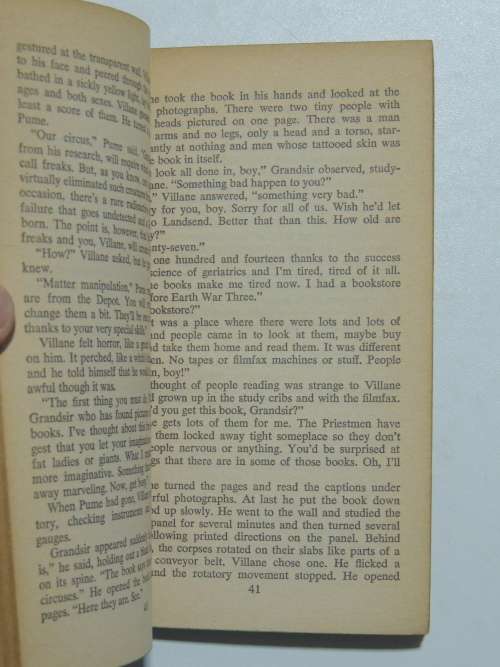Odyssey to Earthdeath - Leo P Kelley