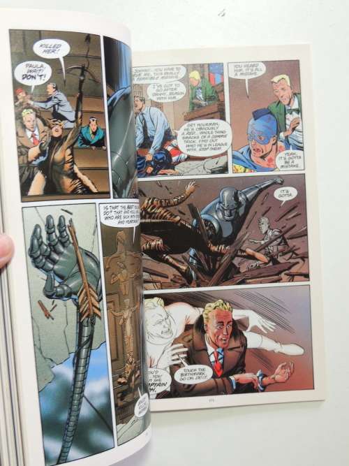 JSA  The Golden Age  - James Robinson & Paul Smith