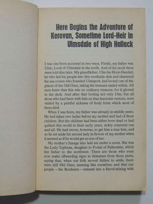The Crystal Gryphon - Andre Norton