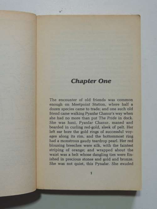 Chanur`s Adventure - CJ Cherryh