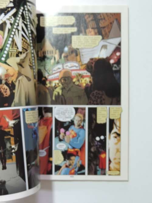 Superman: Secret Identity - Kurt Busiek & Stuart Immonen
