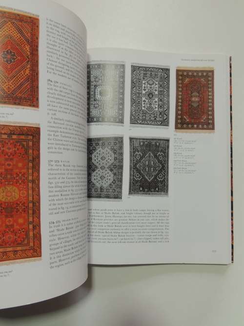Oriental Carpet Design - A Guide to Traditional Motifs, Patterns & Symbols - PRJ Ford - INTERIOR DES