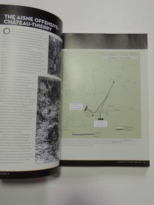 Army An Illustrated History - Chester G. Hearn