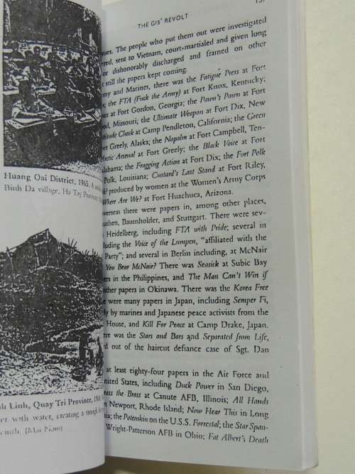 A People`s History Of The Vietnam War - Jonathan Neale