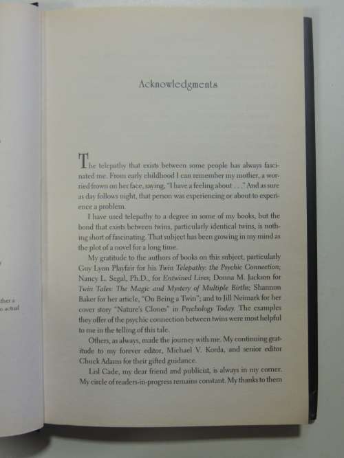 Two Little Girls in Blue -FIRST BRITISH Ed., Signed by Author - Mary Higgins Clark