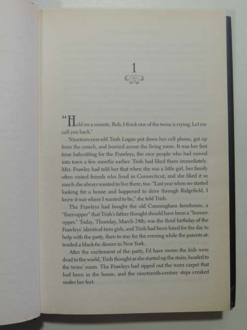 Two Little Girls in Blue -FIRST BRITISH Ed., Signed by Author - Mary Higgins Clark